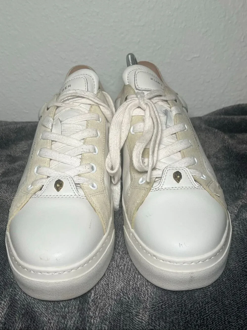 Kurt Geiger London White Leather & Suede Eagle Head Platform Sneakers EU 39 / US